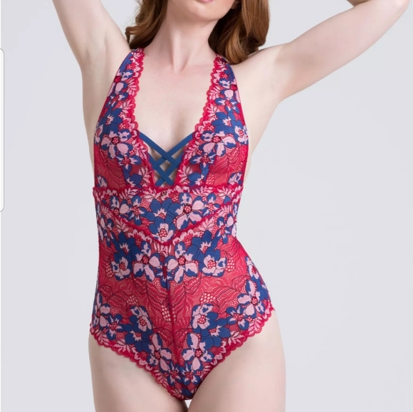NEW Lovehoney Passion Flower Red Lace Teddy One Size 4-12 - Picture 2 of 6